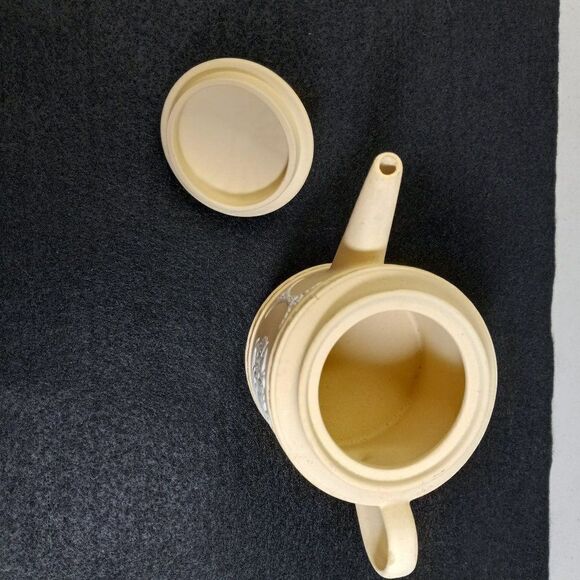 Vintage Wedgwood Jasperware Miniature Teapot & Lid Cottagecore Grandmacore Mini - Picture 4 of 6
